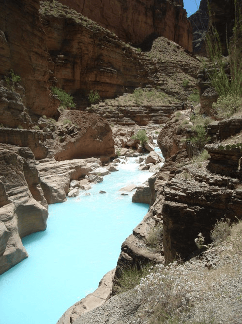 Image of rapids from birdseye view.